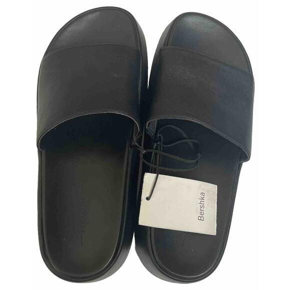 Bershka NWT Platform Slides Women's7.5 Sandals Round Toe Black Boho 90s Hippy - Picture 4 of 16